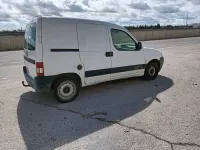 Usado Citroën Berlingo 90 CV (66 kW) 2007 Blanco Monovolumen