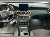 Usado Mercedes A200 AMG line 136 CV (100 kW) 2016 Blanco Berlina