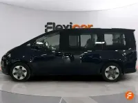 Usado Hyundai Staria 177 CV (130 kW) 2023 Azul Monovolumen