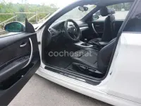 Usado BMW 118 143 CV (105 kW) 2007 Blanco Utilitario