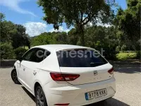Usado Seat Leon Style 115 CV (84 kW) 2018 Blanco Berlina