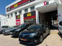 Usado Toyota Avensis Advance 124 CV (91 kW) 2012 Azul Berlina