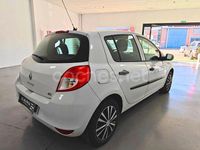 Usado Renault Clio IV Business 75 CV (55 kW) 2012 Blanco Berlina