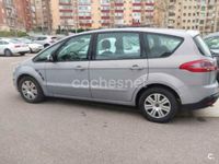 Usado Ford S-MAX Trend 140 CV (102 kW) 2012 Gris / plata Monovolumen