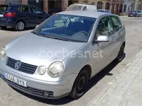 Usado VW Polo Highline 100 CV (73 kW) 2002 Gris / plata Utilitario