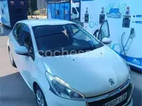 Usado Peugeot 208 Active 99 CV (72 kW) 2019 Blanco Utilitario
