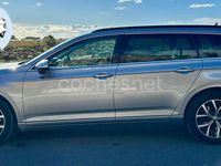 Usado VW Passat Executive 150 CV (110 kW) 2020 Gris / plata Familiar