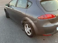 Usado Seat Leon Stylance 102 CV (75 kW) 2005 Gris / plata Utilitario