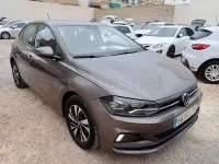 Usado VW Polo 95 CV (69 kW) 2022 Gris / plata Utilitario