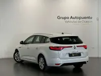 Usado Renault Mégane GrandTour Business 116 CV (85 kW) 2022 Blanco Familiar