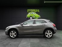Usado Mercedes GLA180 122 CV (89 kW) 2017 Gris / plata SUV