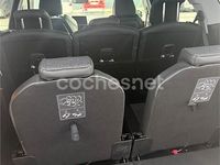 Usado Peugeot 5008 Allure 130 CV (95 kW) 2019 Gris / plata SUV