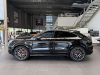 Usado Porsche Cayenne Turbo E-Hybrid 740 CV (544 kW) 2024 Negro SUV