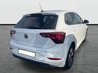 Usado VW Polo 95 CV (69 kW) 2024 Blanco puro Utilitario