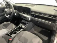 Usado Hyundai Kona 129 CV (94 kW) 2025 Gris SUV