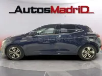 Usado Renault Mégane IV Zen 140 CV (102 kW) 2021 Azul Berlina