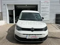 Usado VW Caddy California 102 CV (75 kW) 2024 Blanco Monovolumen