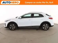 Usado Kia XCeed 140 CV (102 kW) 2024 Blanco SUV