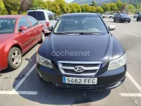Usado Hyundai Sonata Style 140 CV (102 kW) 2006 Negro Berlina