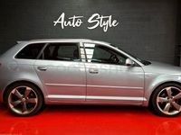 Usado Audi A3 Attraction 105 CV (77 kW) 2011 Gris / plata Utilitario