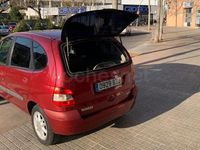 Usado Renault Mégane II Expression 105 CV (77 kW) 2002 Granate Berlina