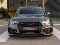 Usado Audi RS4 Sport 450 CV (330 kW) 2018 Gris Familiar
