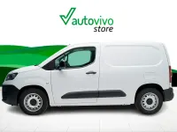 Usado Fiat Doblò Style 100 kW (136 CV) 2022 Blanco Monovolumen