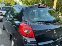 Usado Renault Clio II Expression 100 CV (73 kW) 2007 Negro Berlina