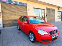 Usado VW Polo Advance 70 CV (51 kW) 2006 Rojo Utilitario