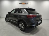 Usado VW T-Roc Advance 150 CV (110 kW) 2021 Gris SUV
