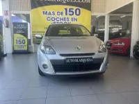 Usado Renault Clio Dynamique 88 CV (64 kW) 2012 Plateado Familiar