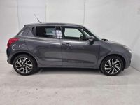 Usado Suzuki Swift GLX 83 CV (61 kW) 2023 Gris Utilitario