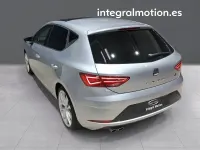 Usado Seat Leon FR 149 CV (109 kW) 2019 Gris