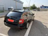 Usado Skoda Octavia Ambition 150 CV (110 kW) 2020 Negro Familiar