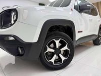 Usado Jeep Renegade Trailhawk 170 CV (125 kW) 2019 Blanco SUV