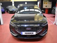 Usado Ford Focus ST 280 CV (205 kW) 2022 Negro Utilitario