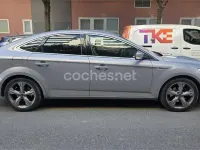 Usado Ford Mondeo Titanium 140 CV (102 kW) 2011 Gris / plata Berlina