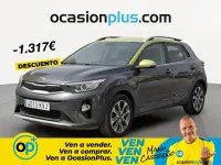Usado Kia Stonic 100 CV (73 kW) 2019 Gris SUV