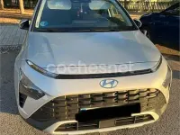Usado Hyundai Bayon 100 CV (73 kW) 2021 Gris / plata SUV