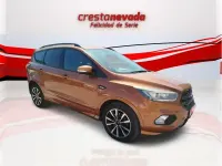 Usado Ford Kuga ST-Line 150 CV (110 kW) 2018 Marrón SUV