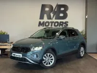 Usado VW T-Roc Life 150 CV (110 kW) 2023 Azul SUV