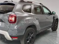 Usado Dacia Duster 130 CV (95 kW) 2022 Gris / plata SUV