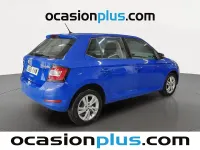 Usado Skoda Fabia 75 CV (55 kW) 2019 Azul Utilitario