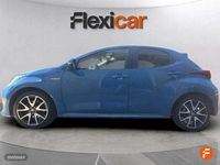 Usado Toyota Yaris Hybrid Style 116 CV (85 kW) 2020 Azul Berlina