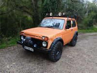 Usado Lada niva 80 CV (58 kW) 1998 Naranja SUV
