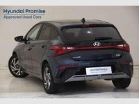 Usado Hyundai i20 101 CV (74 kW) 2025 Gris Utilitario