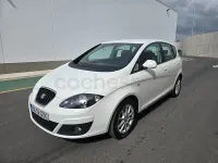 Usado Seat Altea Ecomotive 105 CV (77 kW) 2010 Blanco Monovolumen