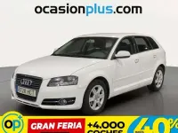 Usado Audi A3 Sportback Attraction 105 CV (77 kW) 2011 Blanco Utilitario