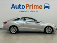 Usado Mercedes E220 170 CV (125 kW) 2010 Gris / plata Coupe