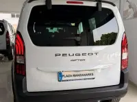 Nuevo Peugeot Rifter Allure 101 CV (74 kW) 2025 Blanco Monovolumen